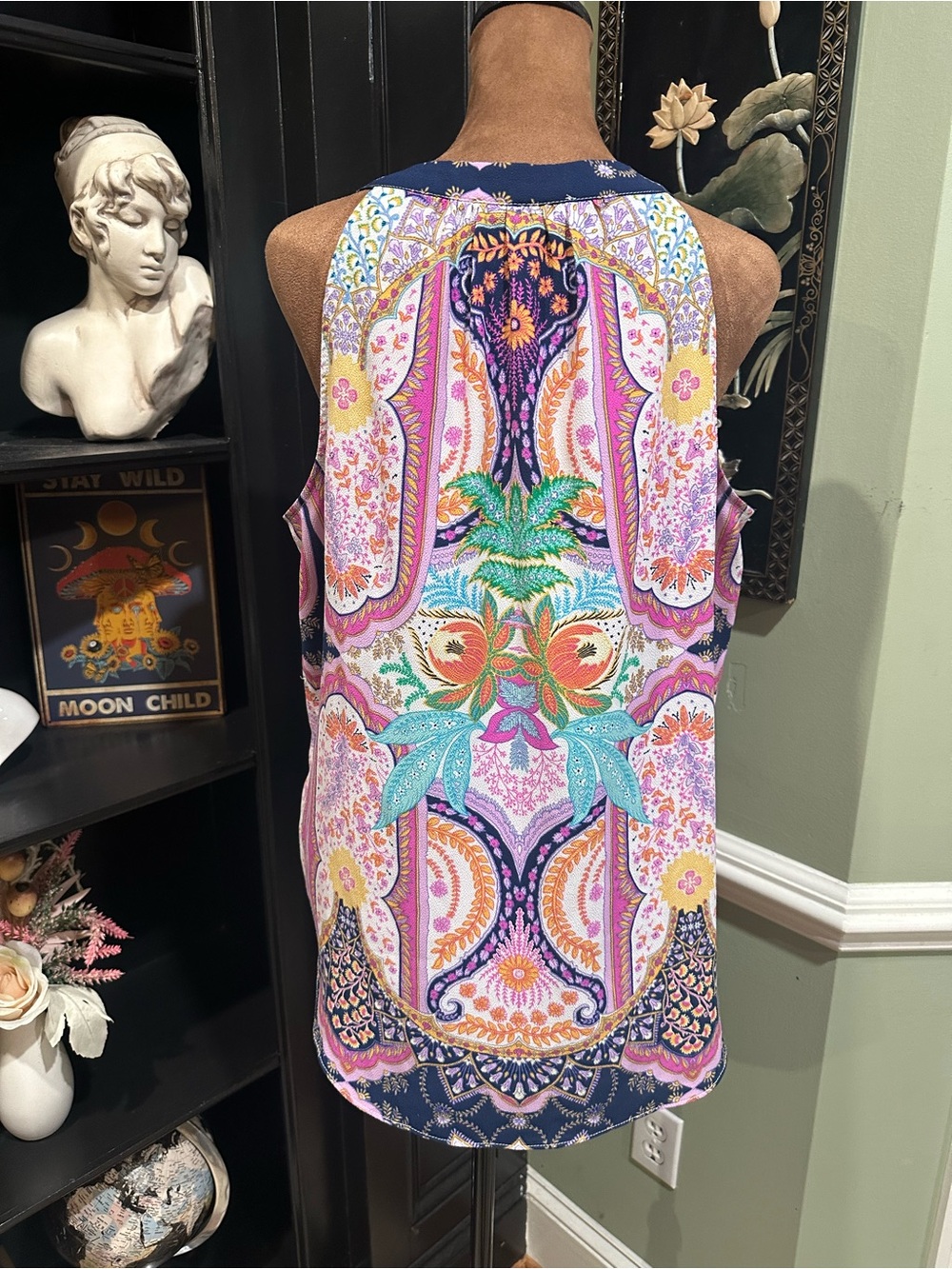 Rose + Olive Boho Paisley Sleeveless Blouse – Size Large - Picture 11 of 12